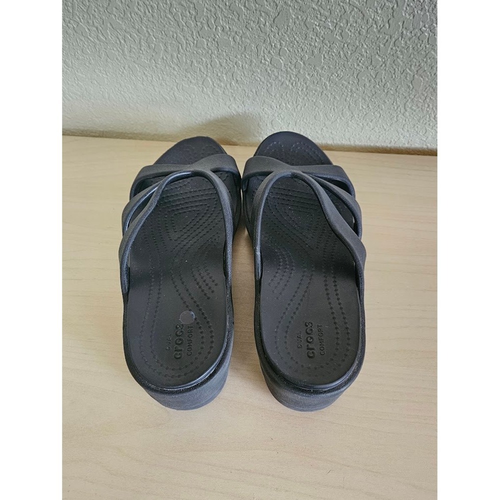Crocs Sanrah Strappy Wedge Sandals Womens 8 Black Slip On Slide Comfort - Picture 3 of 8